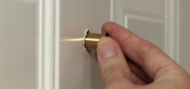 peephole door repair in Town 'n' Country
